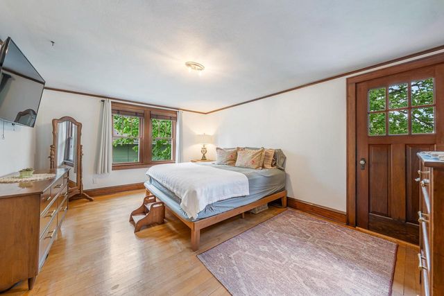 708 E CIRCLE STREET, Appleton, WI 54911