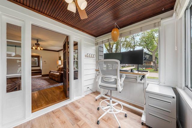 708 E CIRCLE STREET, Appleton, WI 54911