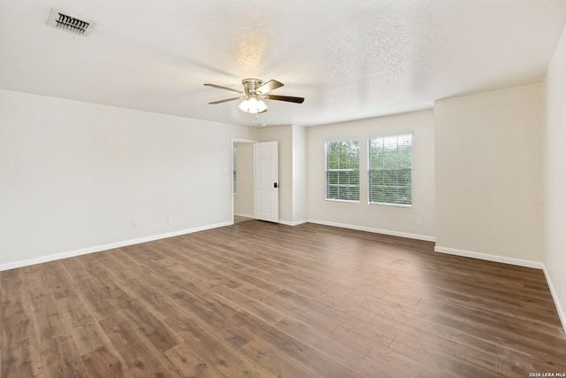 321 HINGE LOOP, Cibolo, TX 78108