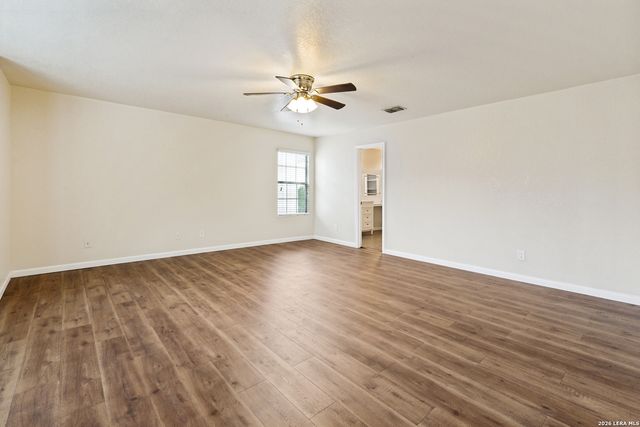321 HINGE LOOP, Cibolo, TX 78108