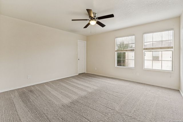 321 HINGE LOOP, Cibolo, TX 78108