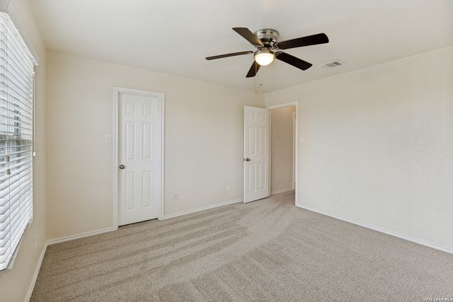 321 HINGE LOOP, Cibolo, TX 78108