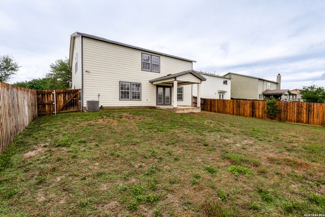 321 HINGE LOOP, Cibolo, TX 78108