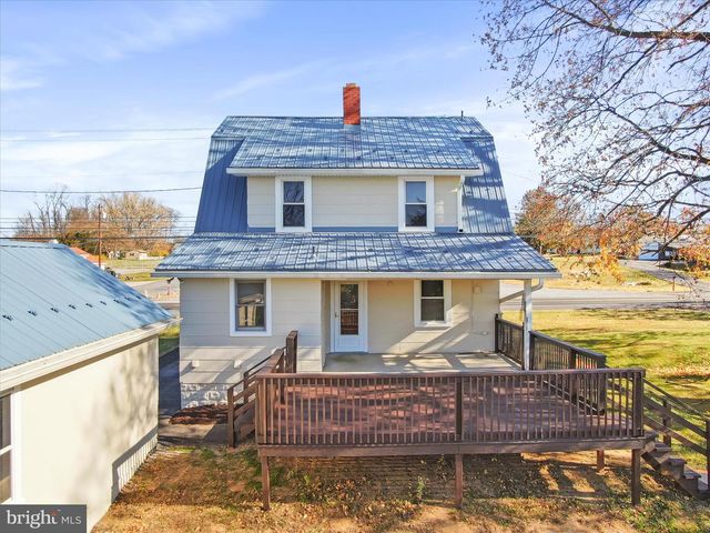 15444 PENNSYLVANIA AVE, Greencastle, PA 17225