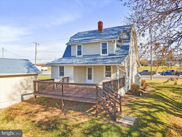 15444 PENNSYLVANIA AVE, Greencastle, PA 17225