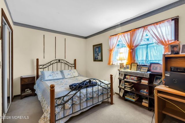 14 Garden Street, Red Bank, NJ 07701