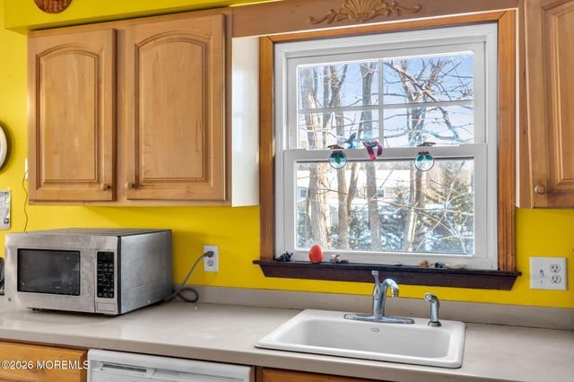 14 Garden Street, Red Bank, NJ 07701