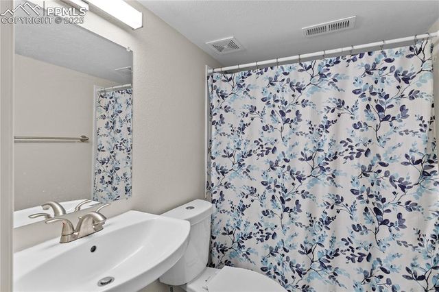 4511 Sunnyhill Drive, Colorado Springs, CO 80916