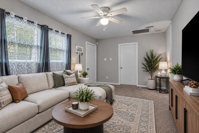6002 Haight Street, Houston, TX 77028