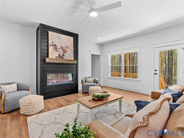 3167 Pineview Dr, Powhatan, VA 23139