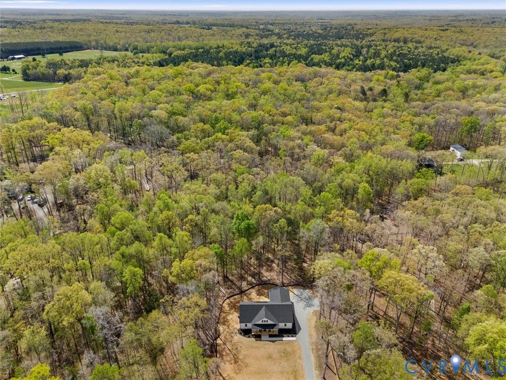 3167 Pineview Dr, Powhatan, VA 23139