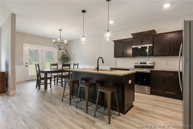 3202 Asher Way 129, Jeffersonville, IN 47130