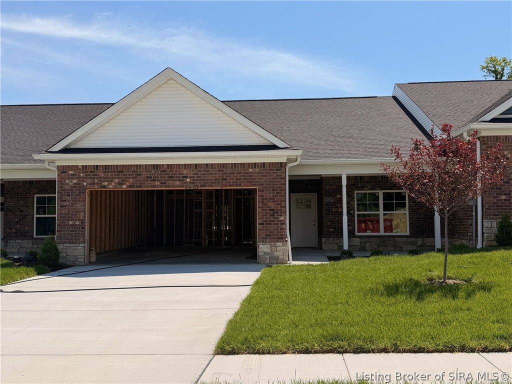 3202 Asher Way 129, Jeffersonville, IN 47130