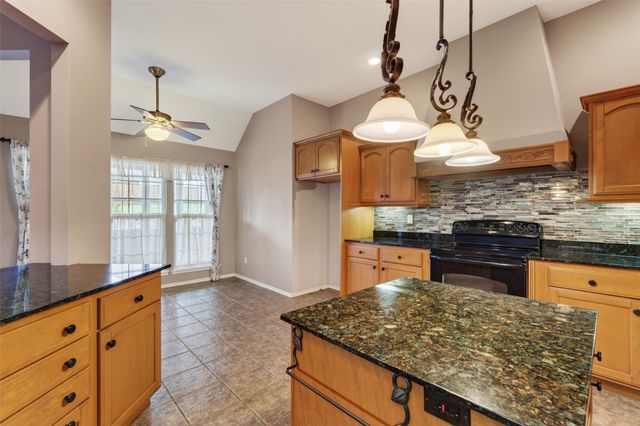 3406 Heritage Drive, Claremore, OK 74019