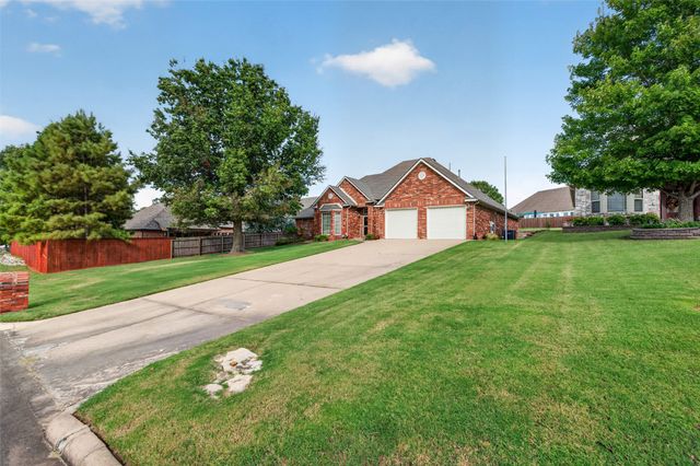 3406 Heritage Drive, Claremore, OK 74019