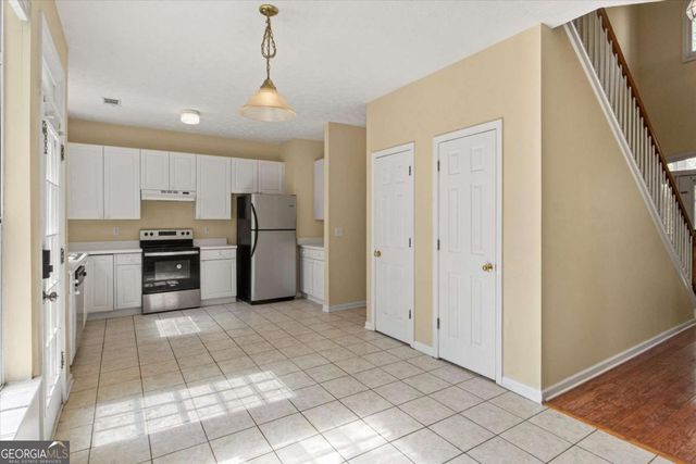 1082 Old Greystone Drive, Lithonia, GA 30058