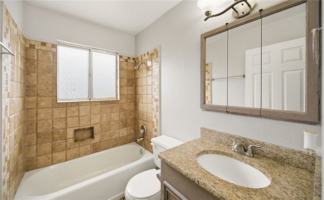 3146 Azores Dr, Corpus Christi, TX 78418