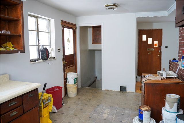 3209 Jeffrey Dr, Mckeesport, PA 15133