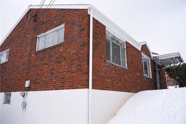 3209 Jeffrey Dr, Mckeesport, PA 15133