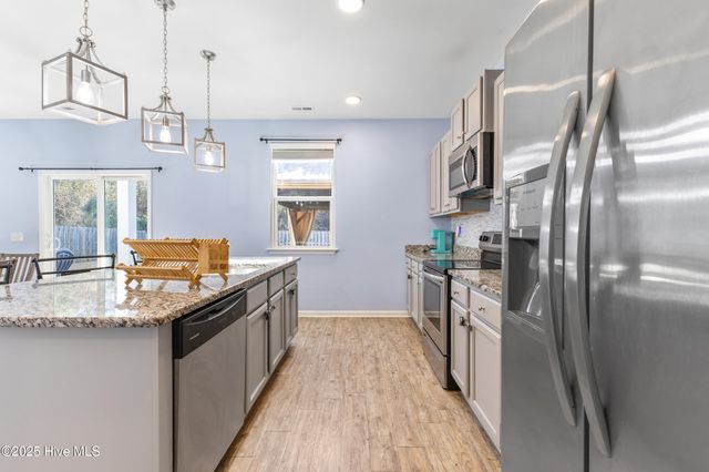 733 Avington Lane NE, Leland, NC 28451