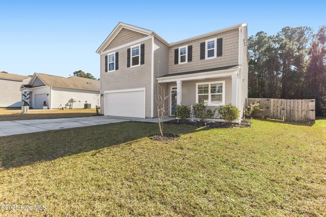 733 Avington Lane NE, Leland, NC 28451