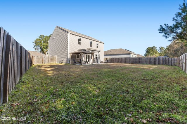 733 Avington Lane NE, Leland, NC 28451