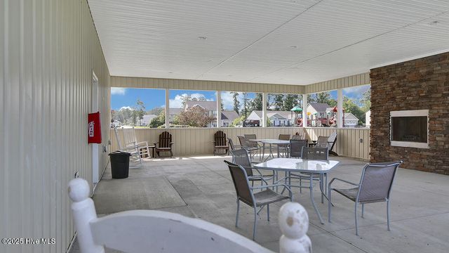 733 Avington Lane NE, Leland, NC 28451