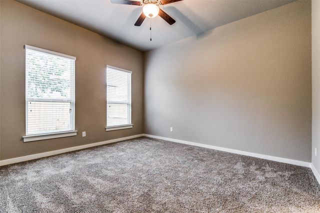 202 Oakcrest A, Conroe, TX 77304