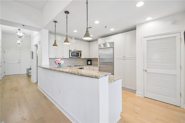 2795 Peachtree Road NE 405, Atlanta, GA 30305