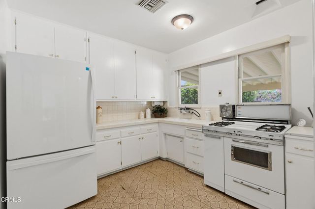 3747 Arboleda Street, Pasadena, CA 91107