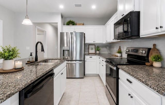 18307 TURNING LEAF CIRCLE, Land O Lakes, FL 34638