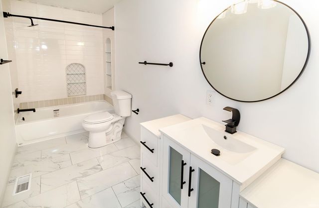 110 Jefferson Avenue, Evansville, IN 47713