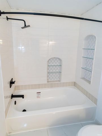 110 Jefferson Avenue, Evansville, IN 47713