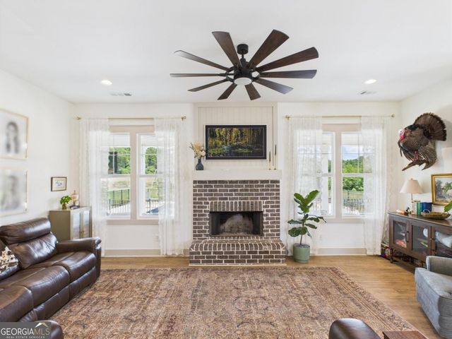 2711 Jordans Mill Road, White Plains, GA 30678