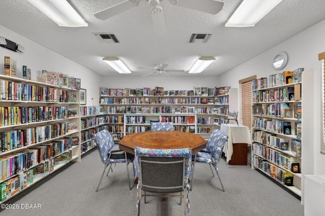 1015 Southland Drive, Tavares, FL 32778