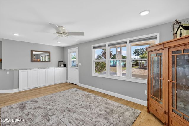1015 Southland Drive, Tavares, FL 32778