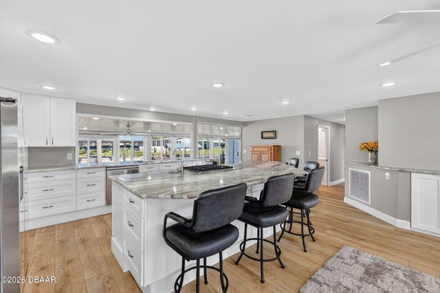 1015 Southland Drive, Tavares, FL 32778