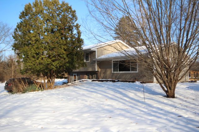 3790 Kimble Lake Drive, Schoolcraft Twp, MI 49097