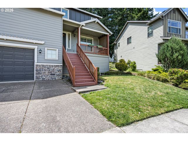 3237 TIMBERLINE Dr, Eugene, OR 97405