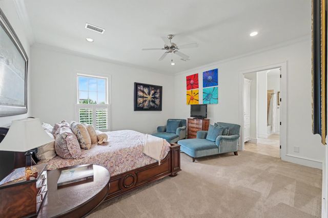 19 Cape Harbour Place, The Woodlands, TX 77380