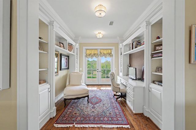 19 Cape Harbour Place, The Woodlands, TX 77380