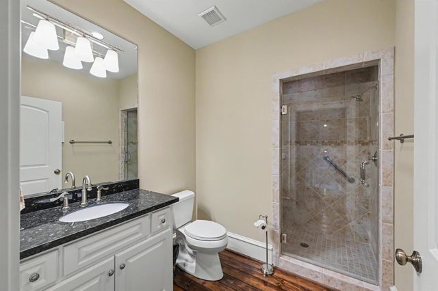 19 Cape Harbour Place, The Woodlands, TX 77380
