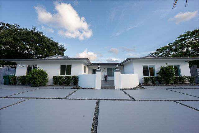 10860 SW 116th St, Miami, FL 33176