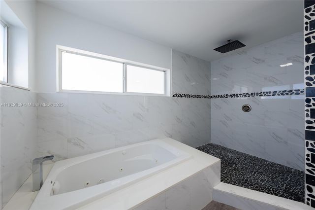 10860 SW 116th St, Miami, FL 33176
