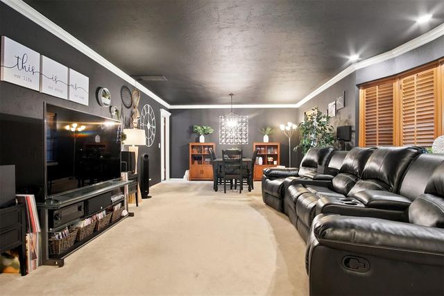 3804 NW 69th Terrace, Oklahoma City, OK 73116