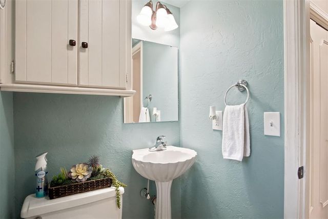 3804 NW 69th Terrace, Oklahoma City, OK 73116