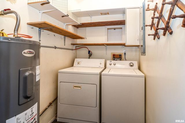 308 S Spillertown Road, Marion, IL 62959