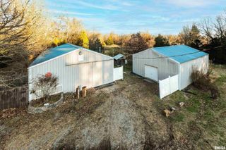 308 S Spillertown Road, Marion, IL 62959