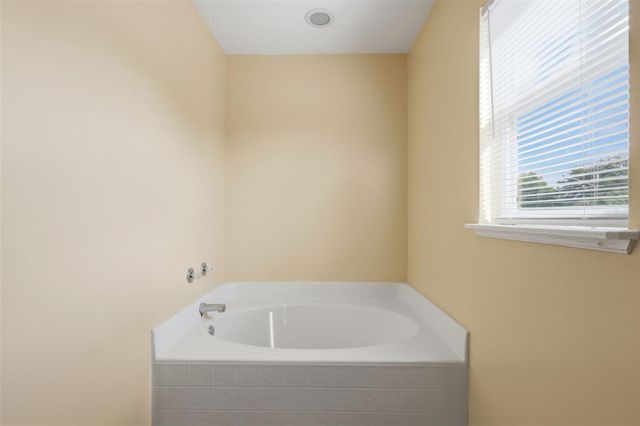 1142 NORMANDY DRIVE, Kissimmee, FL 34759