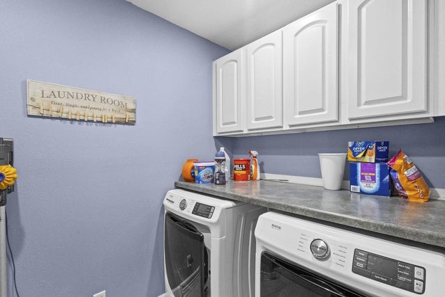 107 W SUMNER STREET, Weyauwega, WI 54983